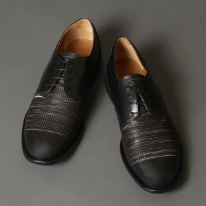 Lace Ups^INK 820 Black