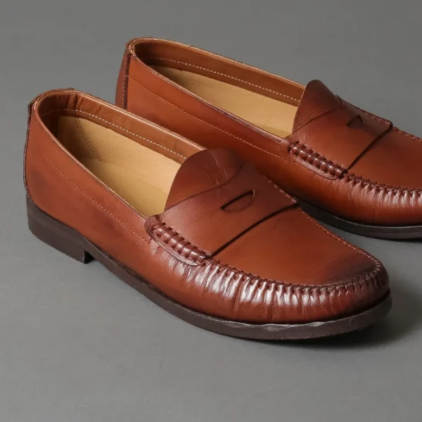 Loafers^Conflict For Interest 2009 Brown