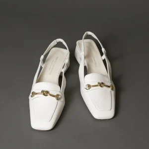 Flats^Conflict For Interest 546 White