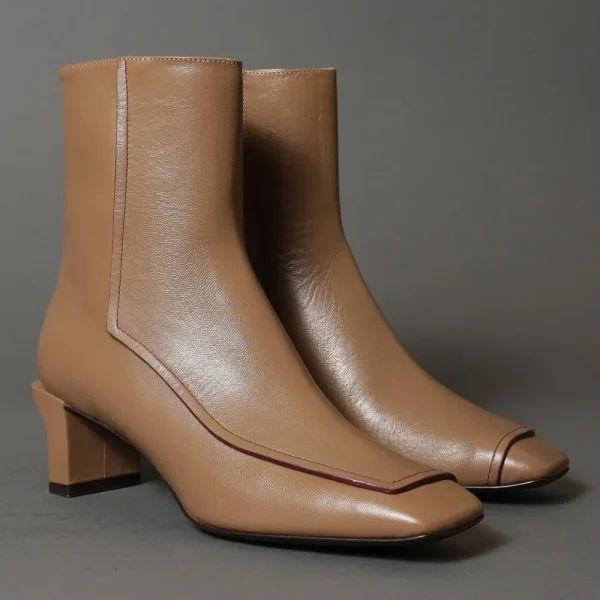 Boots^Bottega 23 B472 Taupe