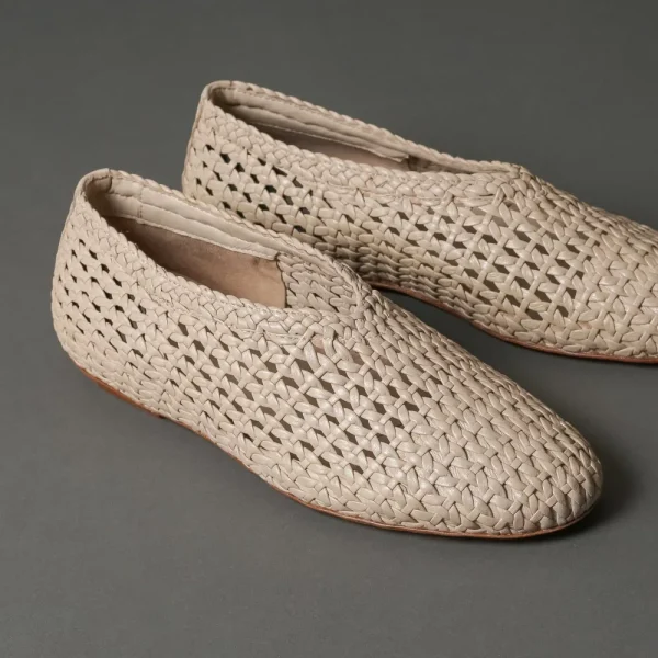 Loafers^Officine Creative Bessie 011 Beige