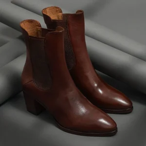 Boots^Conflict For Interest 1252 Brown Mid-Brown